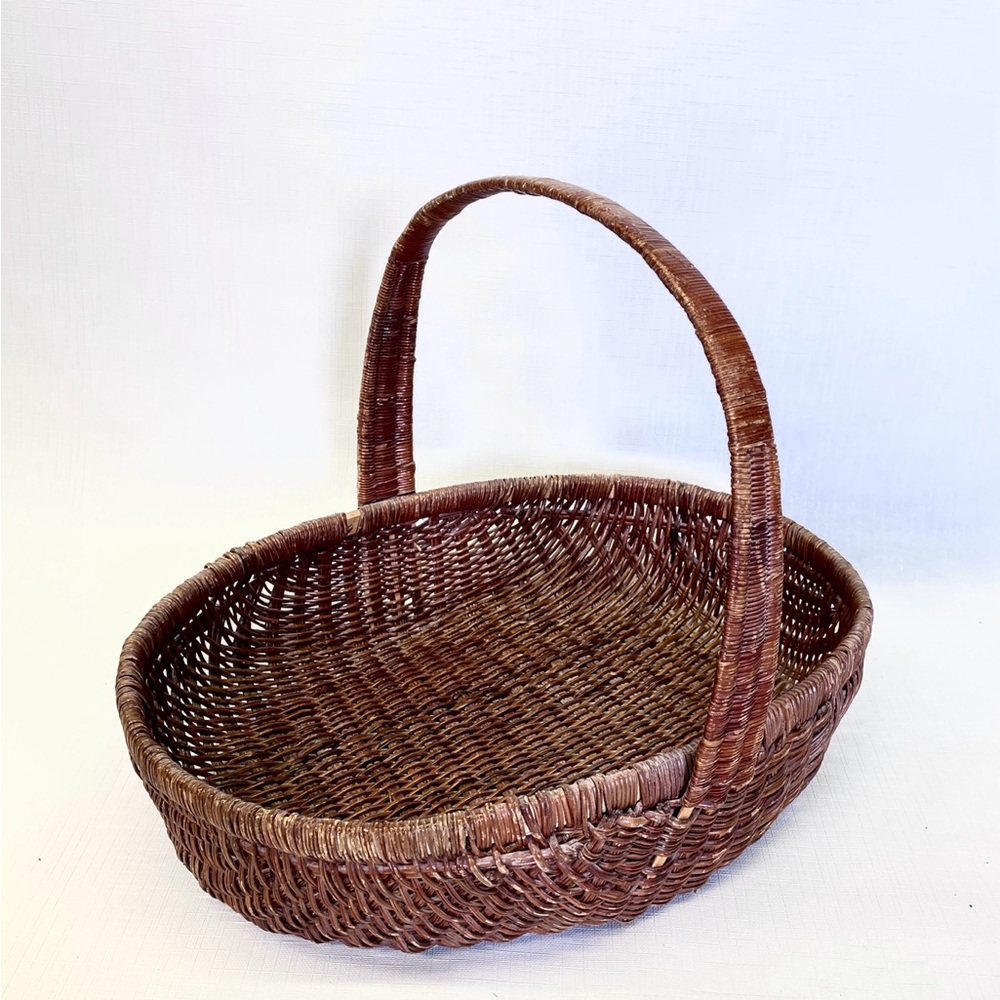 VINTAGE Gathering Basket Large Woven MCM 15" Oval Market Garden Basket 1970-80's